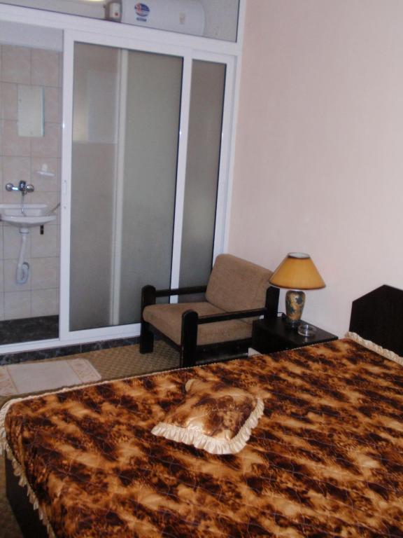 Family Hotel Natalis Хисаря Номер фото